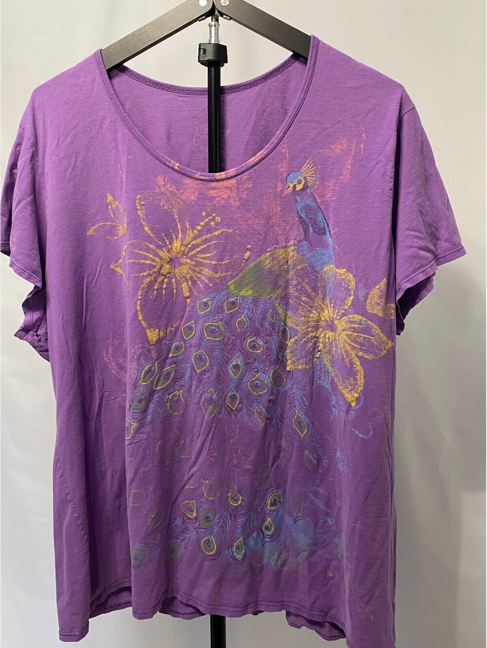 Just My Size by Hanes Women’s 4X Purple Peacock Floral Graphic Top